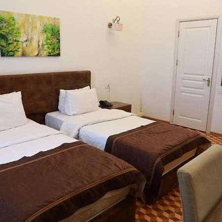 Malakan Hotel Баку Экстерьер фото